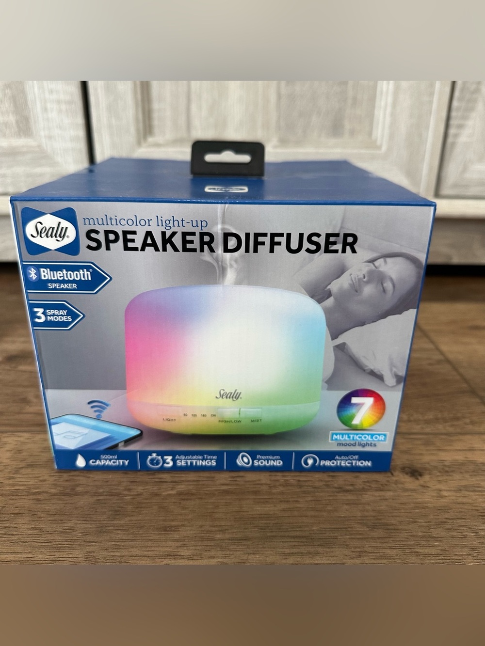 NEW! Sealy Speaker Diffuser,‎ Multicolor Light-Up, Bluetooth, Timer, 500mL